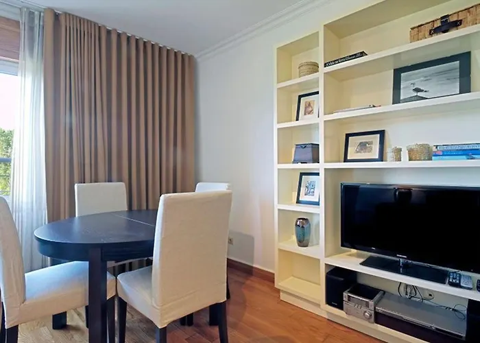 Appartement Gruenes Avila By Interhome Lissabon