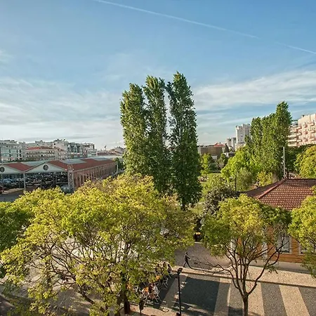 Apartment Gruenes Avila By Interhome Lisbon